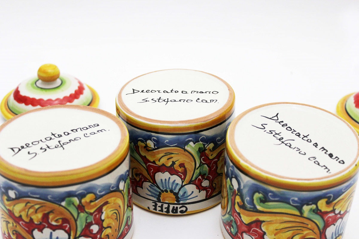 Tris 3 barattoli sale zucchero e caffè in ceramica decorata a mano da  ceramisti siciliani di santo stefano di camastra fiore rosso art 8 –  Mondocreazioni